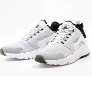 Nike Huaraches Run